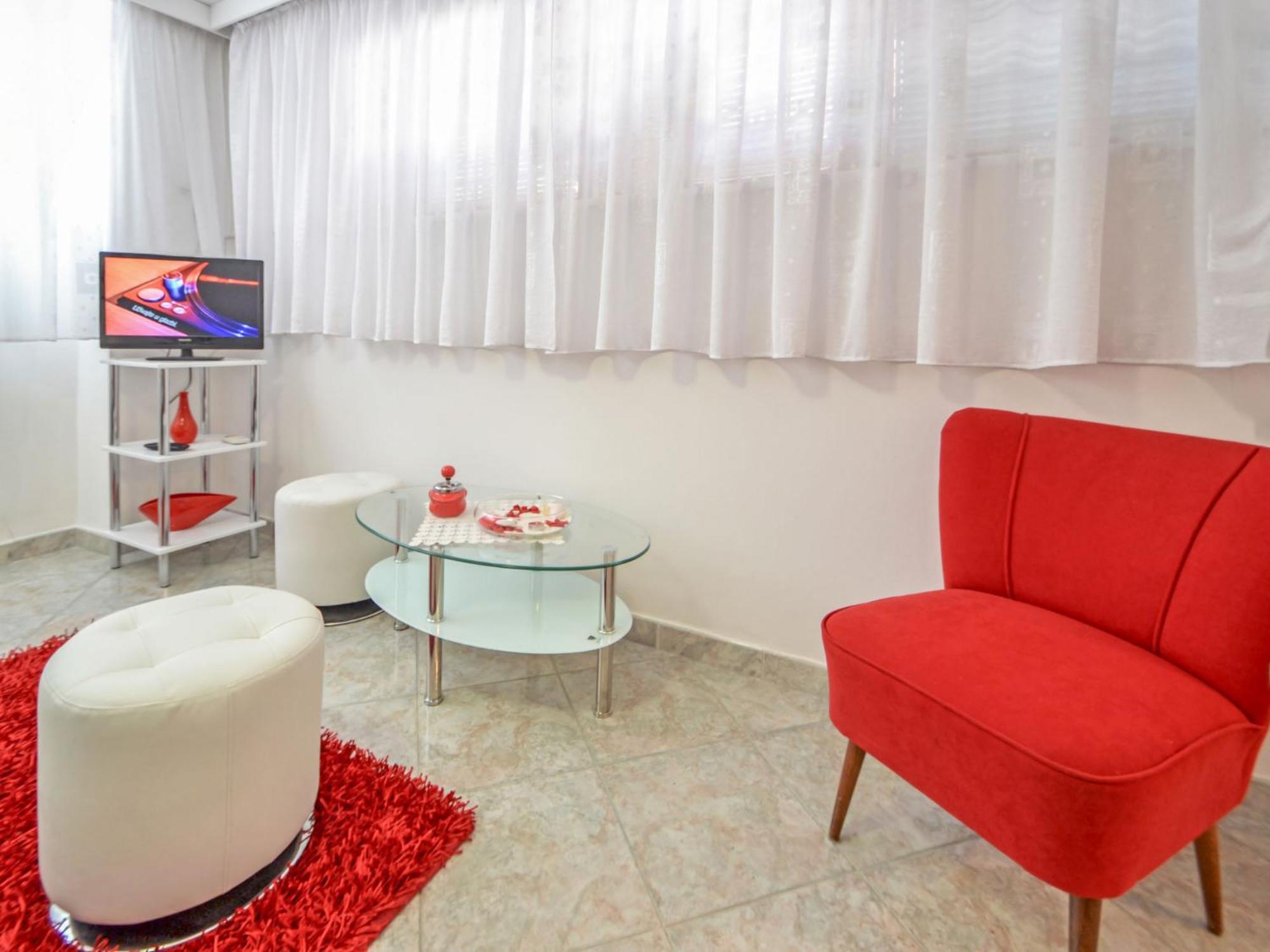 Turan Apartment Dado By Interhome מראה חיצוני תמונה